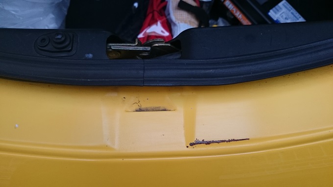 バルケッタトランク補修前