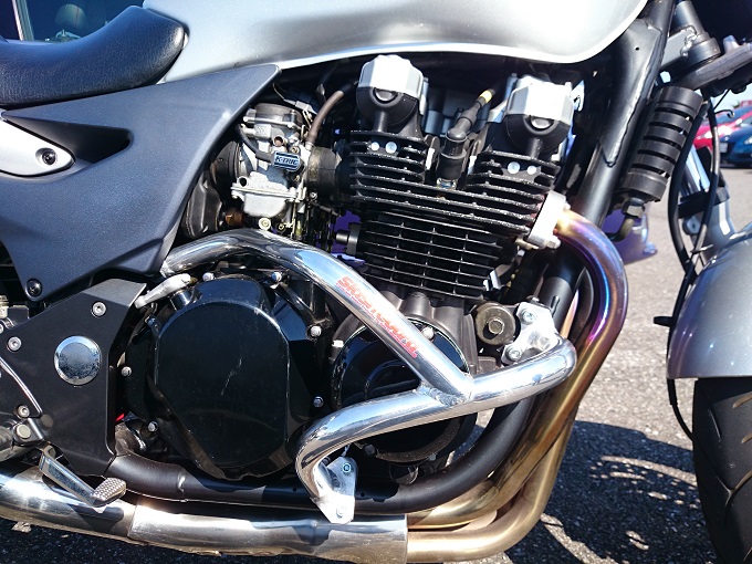 エンジンガード