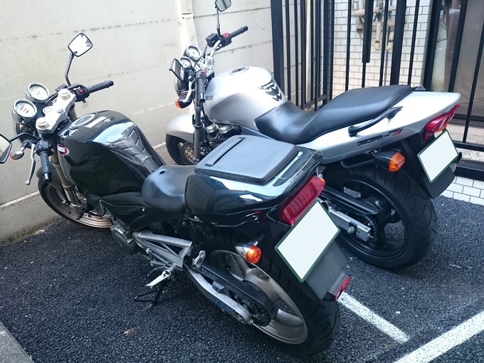 グーズ&ZR-7in池袋