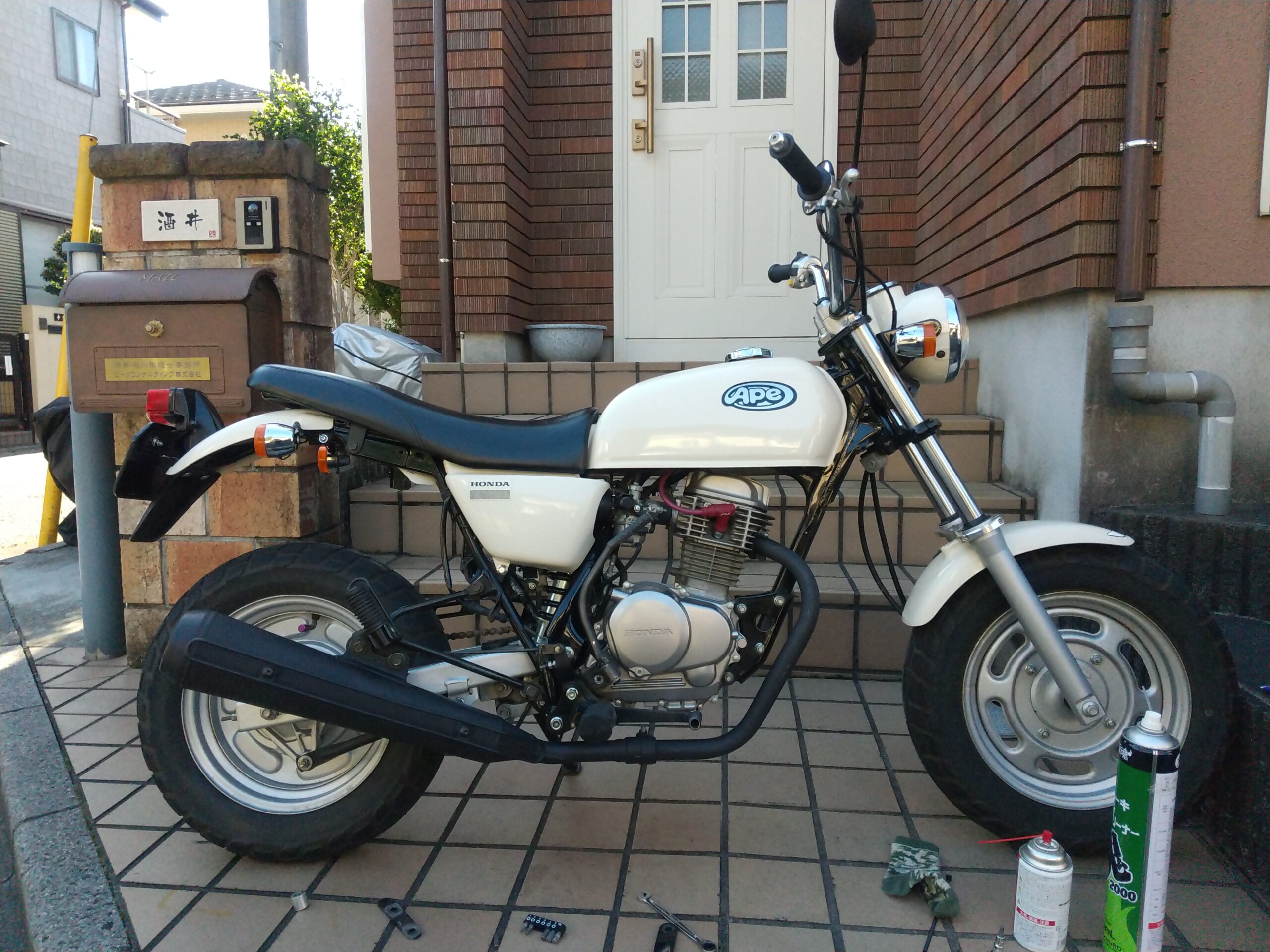 ホンダ エイプ100（APE100） シート交換【デイトナ→純正（ノーマル 